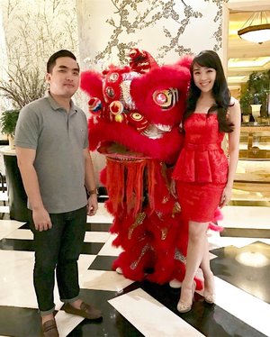 Panda Family second chinese new year together 🐼🐼 #tessaerick #ericktessa #cny2017 
#chinesenewyear #happychinesenewyear #clozetteid #barongsai #clozetteambassador