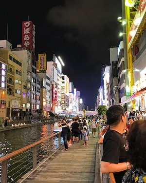 Dotonbori Osaka at night 🌝 #dotonbori #osaka #japan #travelling #cityview #travel #travelblogger #travelphotography #travelersnotebook #traveling #travelers #travelpic #clozetteid