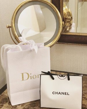 a little something for me ❤❤❤ #shopping #clozetteid #beauty #fashion #chanel #dior #fashionista