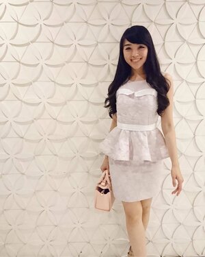 hello all.... good morning and have a happiest sunday :). #happysunday #sunday #sundayfunday #pink #pink💖 #styles #style #styleoftheday #lookbook #look #lookbookindonesia #happy #instagood #instagram #instadaily #instalike #clozetteambassador #clozetteid