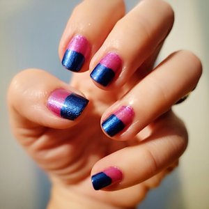 Simple #colorblock #nails #clozette #clozetteid