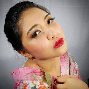 This pose is actually weird like i have a broken neck 😂
#makeup #japan #japanesegirl #asian #look #random #weirdpose #anastasiabeverlyhills #clozetteid #bhcosmetics #nyxcosmetics #valerievixenart #thebalmcosmetics #bhselfie #makeupfanatic1 #themakeupstory #mayamiamakeup #vegas_nay #dressyourface #auroramakeup #lvglamduo #hudabeauty #fotdibb #makeupjunkie #dehsonae #makeupaddict #lovemakeup #vanitymafia