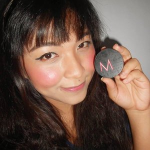 Best blush i've ever tried! The color payoff is amazing! Check the full review of this blush from @makeupstore at www.rainbowdorable.com ♡♡
P.s thanks for Tante Indah (owner of @makeupstoreindonesia) for giving me this blush! Loving it! 
#makeup #blush #makeupstoreindonesia #makeupstore #frozendaiquiri #asian #girl #chubby #blushing #review #ClozetteID #selfie