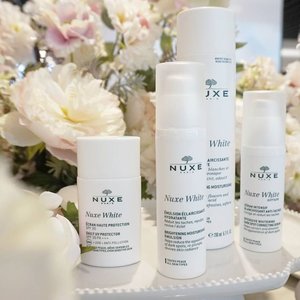 Wohoo! Nuxe White is finally at @sephoraidn 😍
.
Nuxe White is formulated for all women of all ages and all skin types. With the power of the three high performing flowers: Porcelain Rose, White Crocus, Stargazer Lily and stabilised Vitamin C, the Nuxe White range can help women achieve exceptional skin brightening results by making the skin more transparent, luminous and reduce the appearance of dark spots. .
So if you want a brighter skin, less appearace of darkspot and looking luminous, dont forget to try Nuxe White range 😍😍😍
.
Available at @sephoraidn store of course ❤🎉
.
.
.
@nuxeindonesia #sephoraidn #PWAIndonesia #sephora #lfl #likeforlike #l4l #20likes #SephoraIDNBeautyInfluencer #blogger #beautyblogger #influencer #beautyinfluencer #clozetteid #newproduct #launching #fdbeauty #nuxe #nuxeindonesia #nuxewhite #skincare #white