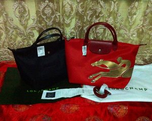 Yeey..LC Cavelier Red and Planetes MSH Black.. Tengkyuu dear Lelly... 