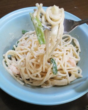 Home made pasta be like
.
Cheese spaghetti withoit milk and corn starch
..
...
#ClozetteID
#eeeeeeats
#tryitordiet
#foodporn
#foodpornshare
#foodstagram
#instafood
#pasta
#foodgasm
#moodygrams
#instacook