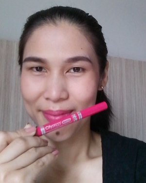 I got this new lipstick from a collague, thank you Fia! It's New York Color cityproof matte with fuschia shades.
.
Review: It is matte but didn't dry or crack your lip. Transferable but it's okay... All you need to do is reapplied.
..
...
#ClozetteID
#lipstick
#nycus
#nyccosmetics
#newyorkcolor
#nycmakeup
#makeup
#lipcrayon
#lipstick
#lippies
#beauty
#fabulous
#youvsyou