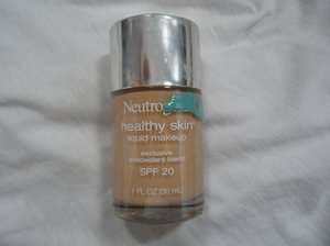 HG drugstore foundation! I'm the shade Natural Beige. Skin-like, never cakey, very easy to apply!