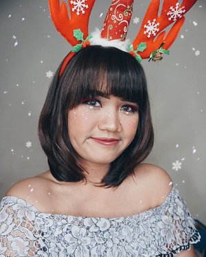 Merry Christmas selfie will be more fun with @makeupplus_id application!
Ho ho ho..Merry Christmas everyone~~ #merrymakeupplus #mpfortunelook 
#clozetteid #clozettedaily #sociollablogger #FDBeauty #love #beautyblogger #beautybloggerindonesia #indonesianbeautyblogger #bblogger #bbloggerid #makeup #makeupaddict #makeupartist #makeupgeek #makeuptutorial #indobeautygram #eyemakeup #eotd #eyeoftheday #eyetutorial #christmas #christmaslook
