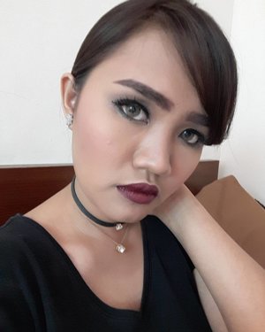 Happy Monday ^^ #clozettedaily #clozetteid #starclozette #bycleoputri #cleoputrimakeup #sociollablogger #love #bblogger #bbloggerid #beautybloggerid #beautybloggerindonesia #makeup #makeupgeek #makeupaddict #beauty #beautythings #passion