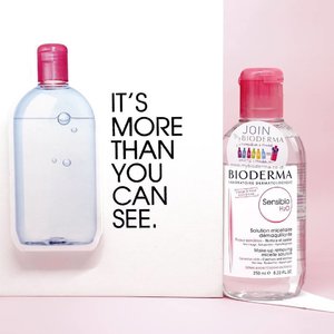 Still after tried a lot of micellar waters from the market @bioderma_indonesia H20 Sensibio is the best for me!And on @sociolla you can grab the special Bioderma bundle and also discount!Read on my blog for further details and also why I'm so in love with this micellar water...#biodermaindonesia #sociolla #sbn #sociollabioderma #sociollabloggernetwork #lynebeauty #wonderfullyn #france #clozetteid