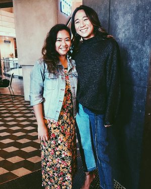 I'm so happy meeting Neng Ratna @joviadhiguna on @jeniusconnect #JeniusxBeautyStyle at @thegoodscafe last week. He's so pwetty and so humble. Oh, we even share the same interest in conspiracy theory!I also meet some new friends there and it was really fun!.. Thank you @joviadhiguna and @jeniusconnect for having me. ❤❤❤❤ | ...#ootd #clozetteID #blogger #fashionblogger #beautyblogger #jeniuscocreate #beauty #ootdindo #everyyayjenius