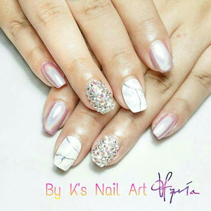  ❤ BLuXy GurL ❤ : Bling Bling with K’s Nail Art by Khrisna Siantar