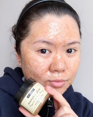 Check out my Instastory highlight (under “vo beauty”) about this @vo.beautyco Manuka Honey mask! You know I love a good face mask, and this one is perfect for when your skin has a lot of redness, and/or feels dry, dull & congested. •
I bought the 2oz jar for $55. This mask also comes in 1oz jar if you prefer a smaller one just to try it first. I can’t wait to see how my skin will look like as I use this mask regularly.
•
•
•
#hamont #skincare #skincarereview #cleanbeauty #cleanskincare #greenbeauty #honestreview #facemask #manukahoney #manukahoneymask #facemasking #canadianbrand #canadiancompany #supportsmallcanada #shopcanadian #canadianskincare #canadian #shopcanada #shopsmallcanada #bbloggersca #bbloggers #clozette #clozetteid #toronto #torontomakeupartist #skincarefirst