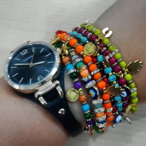 My arm for today.

Sulitnya milih satu di antara gelang2 cantik ini. Mau semuanyah :)) #style #stylie #accessories #wotd #bracelets #clozetteID