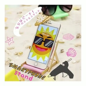 Repost from @cchannel_artandstudy, this is worth to try. A fun way to make your smartphone stand looks awesome.

#clozetteid #DIY #lifeisgood #weekendvibes #starclozetter