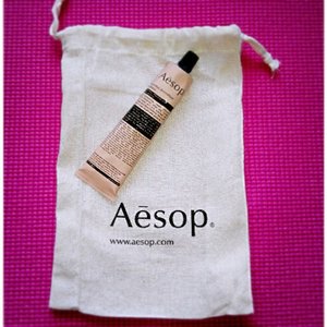 In love with my first #Aesop handcream, somehow their scent smells more natural & organic than #Loccitane or #CrabtreeandEvelyn! Thank you @sevara_mir!#Clozette #ClozetteID