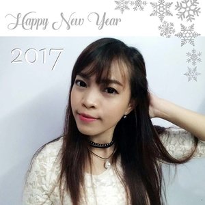 Happy new year 2017 all! 🎉🎉🎉🎆🎆 #Clozetteid #clozettedaily #selca #selfie #beauty #selcam #2017 #happynewyear #blogger #bblogger #beautyblogger #love #potd #fotd