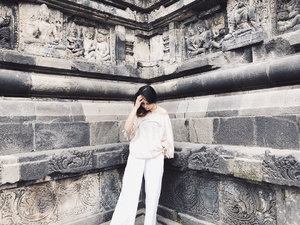 Stroll Prambanan with top and pants by @tutuloph .
.
.
.
#ootd #outfit #fashion #style #stylish #love #swag #clozetteID #fashionblogger #lookbookindonesia #ootdsubmit #look #lookoftheday #clothes #ootdshare #styles #igstyle #stylediaries #travel #jogja
