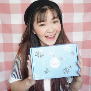 Did you already watch my @altheakorea unboxing video 😉
Check out my youtube channel. 
So much fun to do unbozing for real...
.
.
.
#ootdindo #ootdindonesia #fashionid #fashionindo #bloggerindonesia #lookbookindonesia #beautyguru #beautyvlogger #beautyblogger #clozetteid #bloggerstyle #fashionblogger #fashionstyle #fashionindo #indonesianbeautyblogger #indonesian_blogger #indonesiabeautyblogger #youtuber #youtubeasia #youtuberindonesia #clozetteambassador #beautyindonesia #indobeautygram#stylehaul #altheaxmas #altheakorea