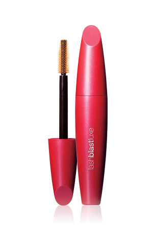 This COVERGIRL LashBlastLuxe Mascara shows the dramatical effect to my eyes, and makes my eyelash thicker and curlier, so it brings me more edgy, beauty, and confidence. So easy to be applied. This item must in my purse. Perfect for use in the night. Love it!