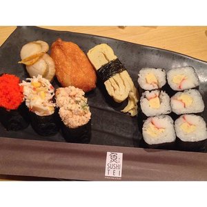Okishima by @sushiteibandung 😍🍣🎌 #foodgasm #foodgram #foodporn #foodblogger #foodlicious #foodnotebdg #foodnotebandung #instafood #kulinerbdg #kulineraddict #kulinerbandung #bandungfoodies #eatoutbdg #ClozetteID