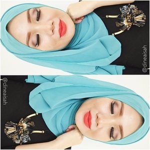 #FOTD :✔Face @toofaced Born this way in Vanilla✔Deep Countour @lagirlcosmetics✔Countour & Highlight @sleekmakeup Kit✔Eyeshadow @thebalmid Nude Dude Vol.2✔Eyebrow @anastasiabeverlyhills Brow Wiz✔Eyelashes @Deyeko Hijab Smiling Eyes✔Softlens @japansoftlens Ageha✔Lips @makeoverid Ultra Hi Matte Urban Rouge#Clozette #Clozetteid #Beauty #Makeup #MOTD #LOTD #HOTD #Hijab #Hijabstyle #Hijabfashion #anastasiabeverlyhills #bornthisway #japansoftlens #sleekmakeup #thebalm #lashmoveon #deyekoid #makeover #bbloggers #Beautybloggerid #indonesiabeautyblogger #zukreat #urbanrouge