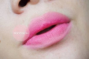 Gradasi lips versi saya 😂 mesti belajar lagi bikin gradasi lips Kbeauty.. Semangat!! Using Makeover Ultra Hi Matte Baby Bombshell dan Foxy 💋#curifotoadalahkriminal#Clozette #Clozetteid #Beauty #Makeup #LOTD #Gradasi #Lips #Pink #Babybombshell #Foxy #Makeover #Matte #Ultra #instabeauty #instamakeup #instamood #dasistersblog #Lipstick #lipstickjunkie