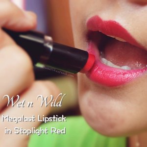 Wet n Wild Stoplight Red is a perfect true red💋 #clozetteID #clozzette #clozettedaily #lipstick #beauty #makeup #beautyblogger