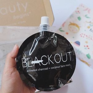 What a cute packaging! Let's black out😜

You can read my full review about this awesome facial mask on my blog #sweetlikeapeachdotcom 😘😘 Where to buy: @benscrub 
#clozette #clozetteid #clozettedaily #skincare #beautybloggerid