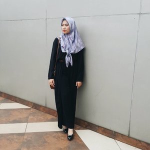 I love wearing "Jumpsuit" with casual style. It will be match with formal or casual moments ❤

#zaloraid #zalorastyle #clozetteid #clozette #clozettedaily #hootdindo #ootd❤️ #hijabstyle #hijabi #jumpsuite #styleblogger #fashionblogger #fashions