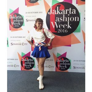 NOW! Attending #JakartaFashionWeek #jfw2016 Day4.
#HereAtSC4JFW2016 
Top: @spotlight_store 
Skirt: #GoGo
Footwear: #tabi
Earings: #naughty

@clozetteid #clozetter #clozetteid #fashion #fashionstyle #fashionblogger #fashionweek