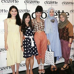 Clozette Ambassadors at #bloggerbabesid launch with @clozetteid ❤️🌸 (@ayupratiwi @leonisecret me @luluelhasbu @reiiputt )

pic by leonita 
#clozetteid #clozette #clozetteambassador #sofiadewibeautydiary #sofiadewifashiondiary #jakartaevent #indonesianblogger
