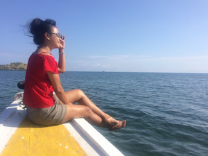 on the  boat. let's go to the bat island of Riung.. 

#lifestyle #travelling #clozetteid #clozetteambassador 