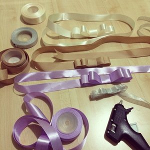 #DIY ribbon belt... ❤️ what a productive day... #clozetteid #clozettegirl #clozetteambassador #clozette #belt #ribbon #satin #accessories #sofiadewiDIY #doityourself