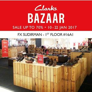 Aduh gak sabar untuk segera sampai Jakarta 💙
.
.
.
ada GOOD NEWS dari @clarkscommunity .
.
.
.
STARTS NOW! CLARKS BAZAAR AT FX SUDIRMAN

Come and visit CLARKS at 1st Floor #16A1, 
and choose your favourite pairs on UP TO 70% discount.

@fxsudirman 
#sepatuclarks #sepatupria #sepatuwanita #sepatuanak #sepatu #sandals #bazaar #jakarta #clozetteid #lifestyle #sofiadewifashiondiary