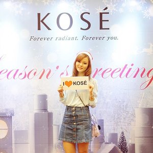Just finished hosting Kose's Girls' Day Out event. Had so much fun sharing tons of practical Skin Care tips with the girls. Thank you so much @kose_ind for entrusting such a prestigious event to me. Most importantly, thanks a bunch to the beauty bloggers and all of attendees for making this event a joyous and lively one 😘😘 #girlsdayoutkose #christmaswithkose #jeanmilkaxkose #jeanxkose #EventWithJeanMilka #todayevent #blogger #beauty #skincare #beautyblogger #indonesianbeautyblogger #clozetteid