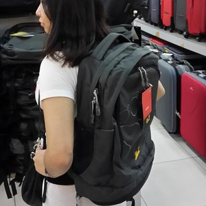 Instantly falling in love with this bag. Yeayy, time for backpacker travelling 😊😊😊
#clozetteid #RecentPurchase #bag #bagoftheday #backpacker #jackwolfskin #travelers