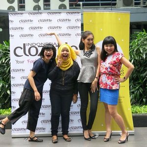 Our fun style with the lovely @ayupratiwi
Thank you for coming dear 😙😘😚 #clozetteid #smithiesxclozetteid #clozettersmeetup