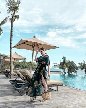 Palm trees, ocean breeze, salty air..
Take me back to Bali 🏝
.
➡️ @justjodesign dress & @attera__ sandals
.
.
#Ootd #ootdfashion #ootdinspo #ootdideas #ootdindo #ootdindokece #ootdinspiration #ootdindonesia #indobeauty #indofashion #indofashionpedia #indofashionpeople #jakartaspot #jakartahits #ootdjakarta #jakartabeauty #indofashionblogger #clozetteid #lookbooks #lookbooklookbook #lookbookindonesia