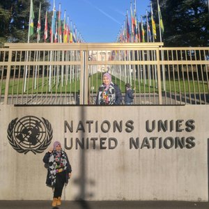 In front of the head quarter of United Nations
.
.
.
#Geneva #Switzerland #wintertrip #winter #UN #unitednations #europe #eurotrip #IndonesianFemaleBloggers #clozetteid
