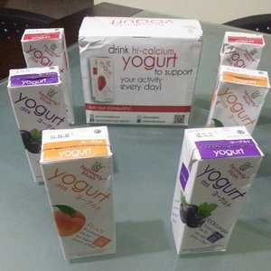 What just came in the mail! A box full of yogurt, ready to drink. Cocok banget buat nambah daya tahan tubuh di kala cuaca yg kurang bersahabat ini #yogurt #heavenlyblush #yogurtarian #KBJ #clozetteid
