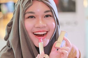 Today's lips the new #ultimaprocollagenlips in shade pink #lotd #lips #lipstick #clozetteid #indonesianfemalebloggers #indonesianbeautyblogger