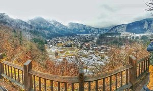 Shirakawago's breath taking view from the top... picture taken by an annoying travel companion who should remain nameless.#travel #trip #wanderlust #jalanjalan #lifestyle #clozetteid #clozettedaily #blogger #bblogger #indonesianblogger #surabayablogger #travelblogger #indonesiantravelblogger #surabayatravelblogger #bloggerceria #bloggerceriaid  #japantrip #japantrip2017 #ootd #winter #wintertrip #exploringjapan #wanderer  #mommyblogger #superexcited  #funtime #familytrip #japanadventure #shirakawago #shirakawagovillage