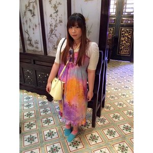 #ootd #fashion #outfit #holidayfashion #colorful #tyedye #purple #pink #yellow #turquoise #girl #asian #clozetteid #penang #penangperanakanmansion #malaysia #blogger #indonesianblogger #fashionblogger #travel #travelblogger #wanderlust