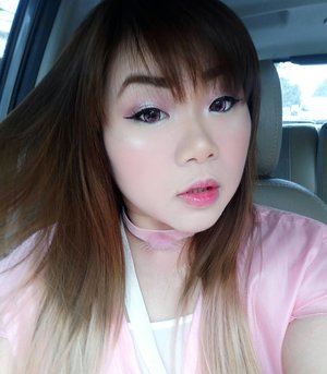 #throwback #fotd that i forgot to post 😆 , forgive the #soksexy pose 😁

#motd #makeup #pink #ombrelips #ombrehair #ombreverything #girl #asian #selfie #clozetteid #clozettedaily #glowbabyglow #blogger #bblogger #bbloggerid #indonesianblogger #indonesianbeautyblogger #surabaya #surabayablogger #sbybeautyblogger #surabayabeautyblogger #bloggerceria #bloggerceriaid #ilovepink 
#furballchoker from @dandanmurah