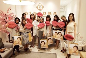 #thankyou @diandraclinic and @womanblitz for having us!  We had such a great and educational time, we learned so much from dr.  Imelda 😻

#sbybeautyblogger #bloggermeetup #womanblitz #diandra #diandraclinic #surabaya #surabayaclinic #event #surabayaevent #blogger #bblogger #bbloggerid #indonesianblogger #indonesianbeautyblogger #surabayablogger #surabayabeautyblogger #clozetteid #clozettedaily #girls #ladies #eventsurabaya #meetup #womanblitzevent #bloggerceria #bloggerceriaid #dresscodewhite