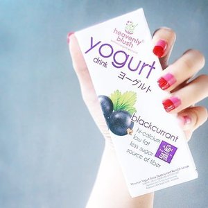 Grab your fave @heavenlyblushyogurt ❤ it's time for buka puasa yo! Read more http://imaginarymi.blogspot.co.id 😉 #ASAMNYAPAS #yogurt #heavenlyblush #bukapuasa #clozetteid