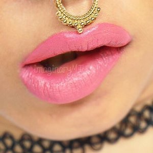 Using @nyxcosmetics lipliner in Nutmeg as the base to get fuller lips 💋 Read more 👉 http://imaginarymi.blogspot.com ✨#lotd #pinklips #nyx #nyxcosmetics #septumring #clozetteid
