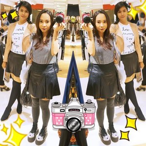 Rise and Shine 🌞 🌼 Mi edgy outfit with @anisaexochi at FASHION LAB last Thursday 😉
Will blog about the event soon 😘
#fashionlab #fashion #friends #girls #clozetteid #ootdindo #ootd #wefie #blogger #edgy